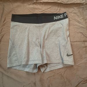 Women’s nike grey spandex (m)